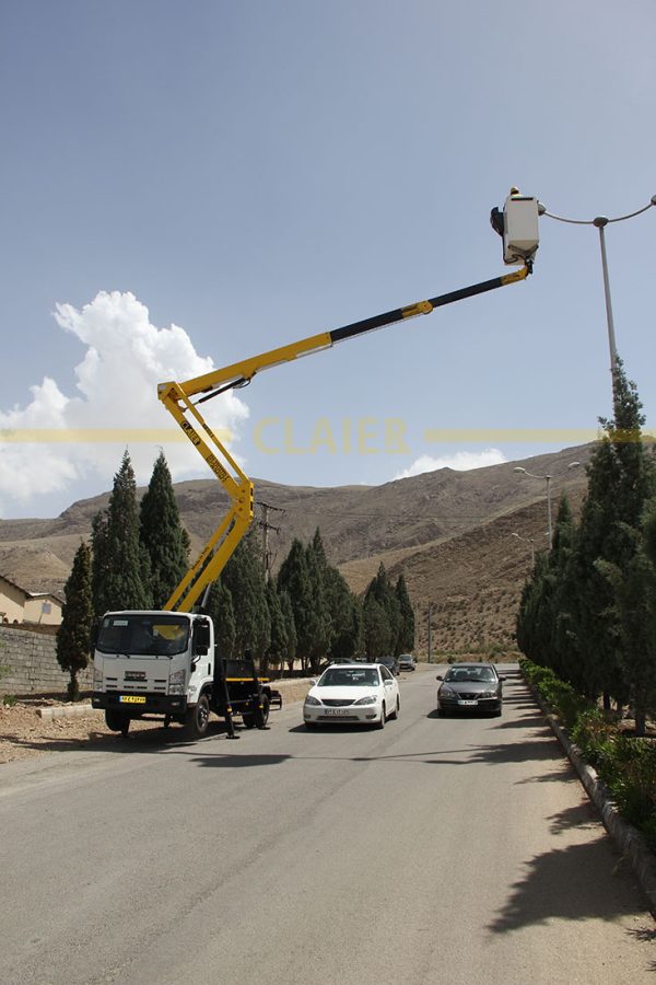 ایسوزو بالابر مفصلی تلسکوپی PNT240