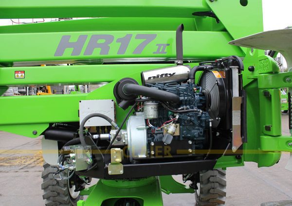 موتور دیزلی بالابر نفربر HR17 4x4